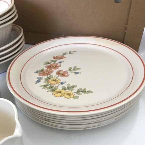 Corelle Corning Royal Garden Set - Picture 3 of 5